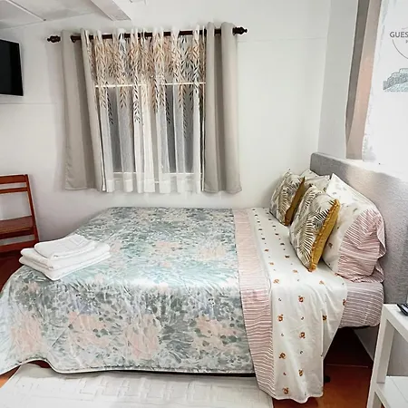 Historic House In Downtown